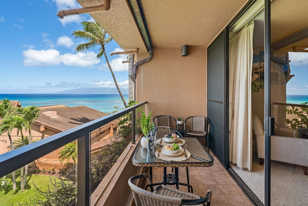 Kahana Villa F405 in Lahaina