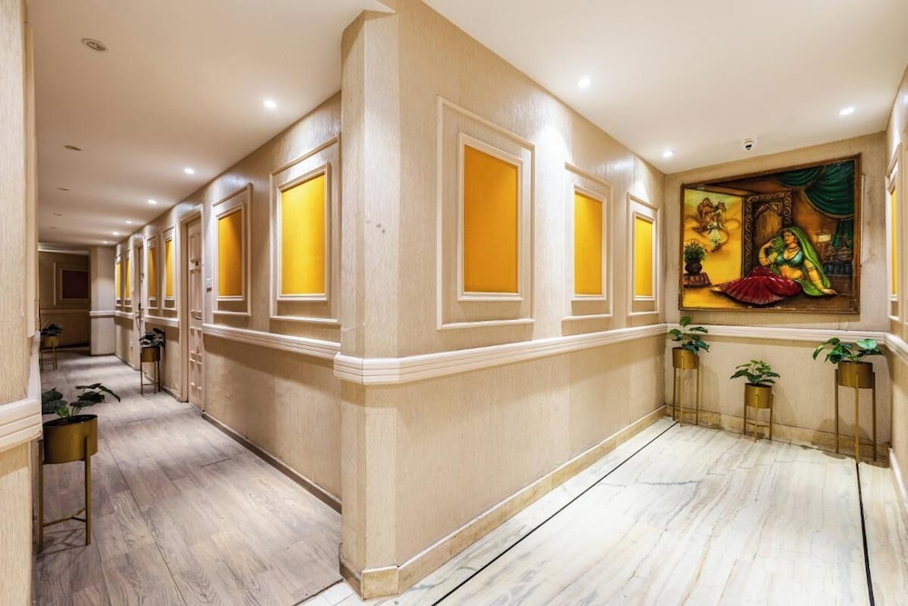 Hotel Palazzo Inn Mansarovar Garden