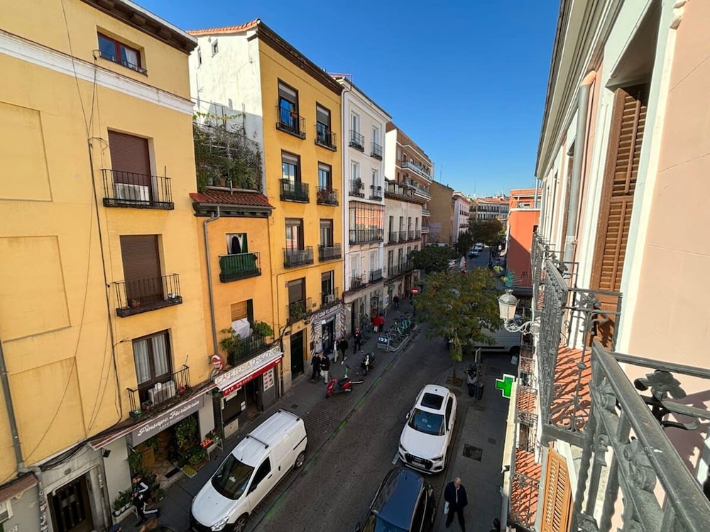 Artsy Gem Colorful 1BR Home in Ant n Mart n