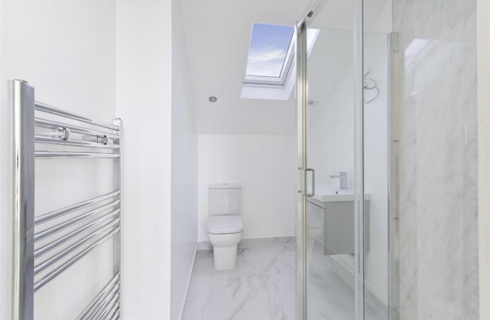 Luxury Self-contained 2-bedroom Duplex Apartment view 5