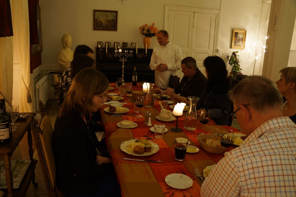 Photo 35