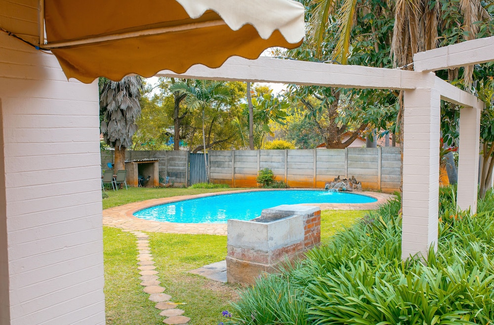 Daisy's Guest House