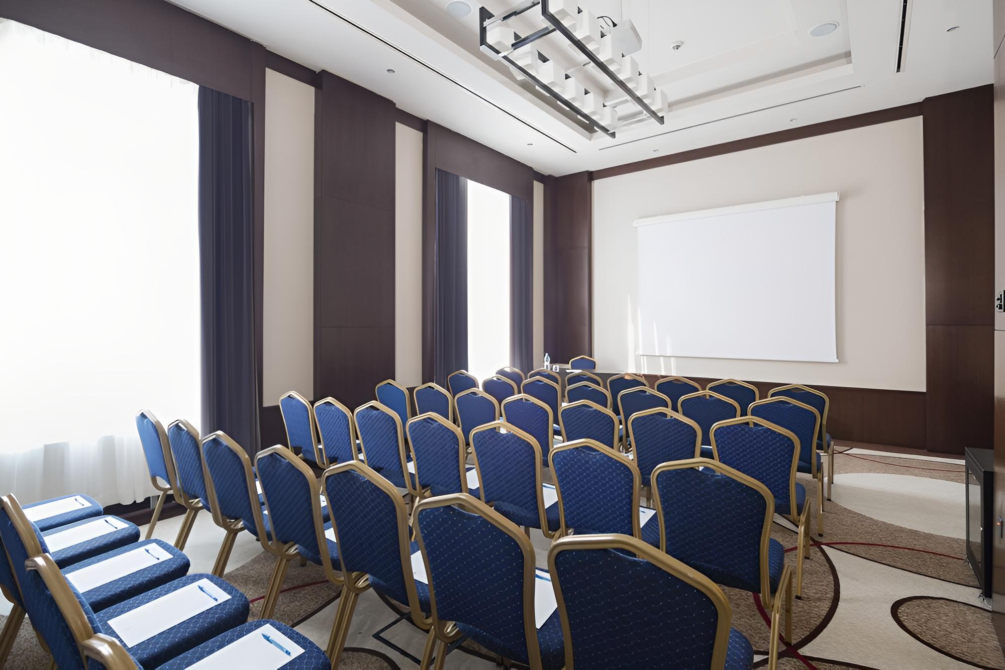 Panorama By Mercure