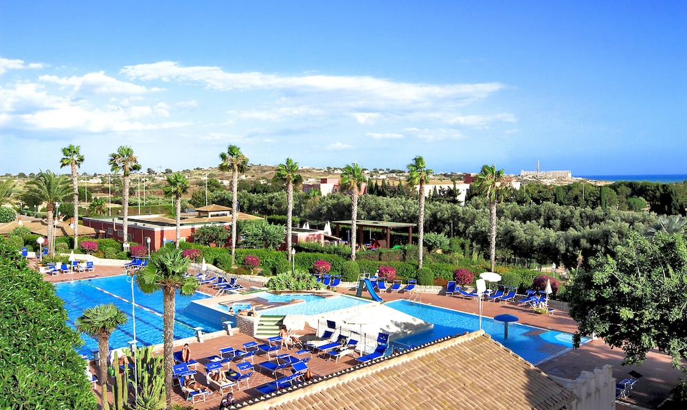Hotel Club Baia Samuele