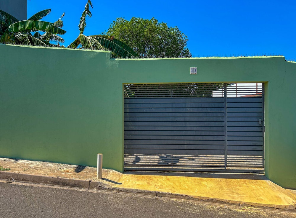 Tima Casa de Campo com Churrasq em Sorocaba SP