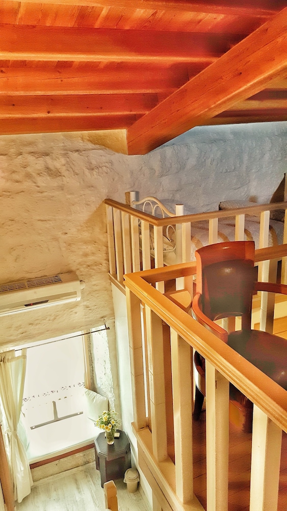 Lilyum Alaçatı Butik Otel - Image 22