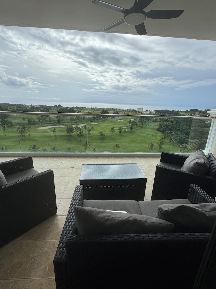 Vista Mar 3 bedroom ocean view Beach Golf Marina