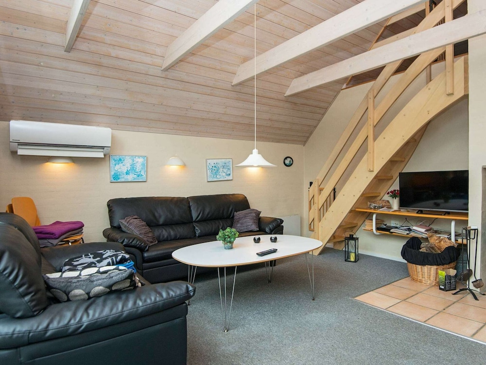 8 Person Holiday Home in Norre Nebel view 4