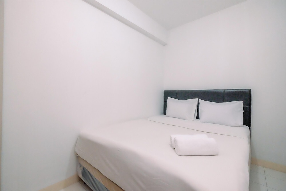 Comfort Stay 2BR Podomoro Golf View Apartment