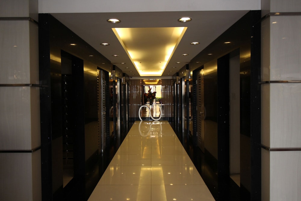 Solemare Parksuites Condo R Us, Parañaque - 17