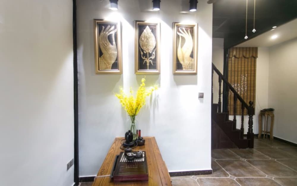 Zunyuelou Inn Tongli