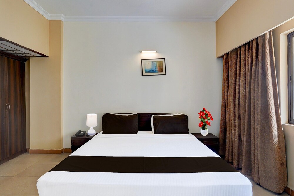 Super Townhouse Koyambedu Royal Plaza