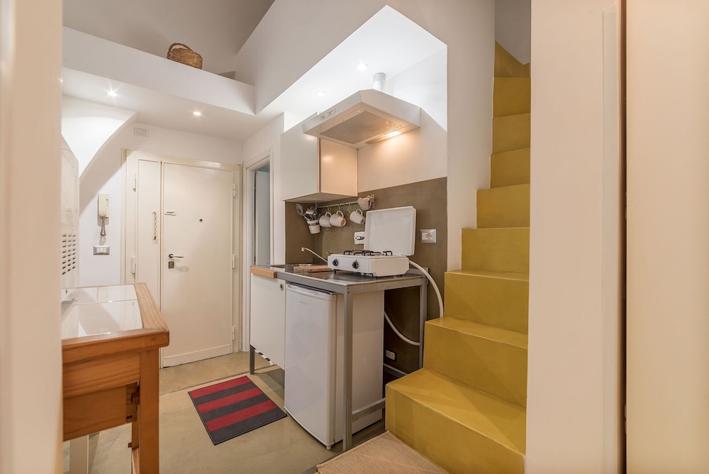 Piazza Vittorio NETFLIX Apartment