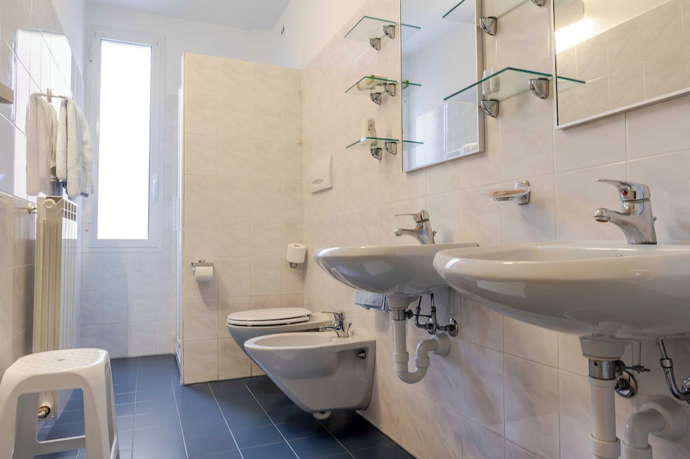 Hotel 3 Comfort and Serenity Heart of Ventimiglia photo 5