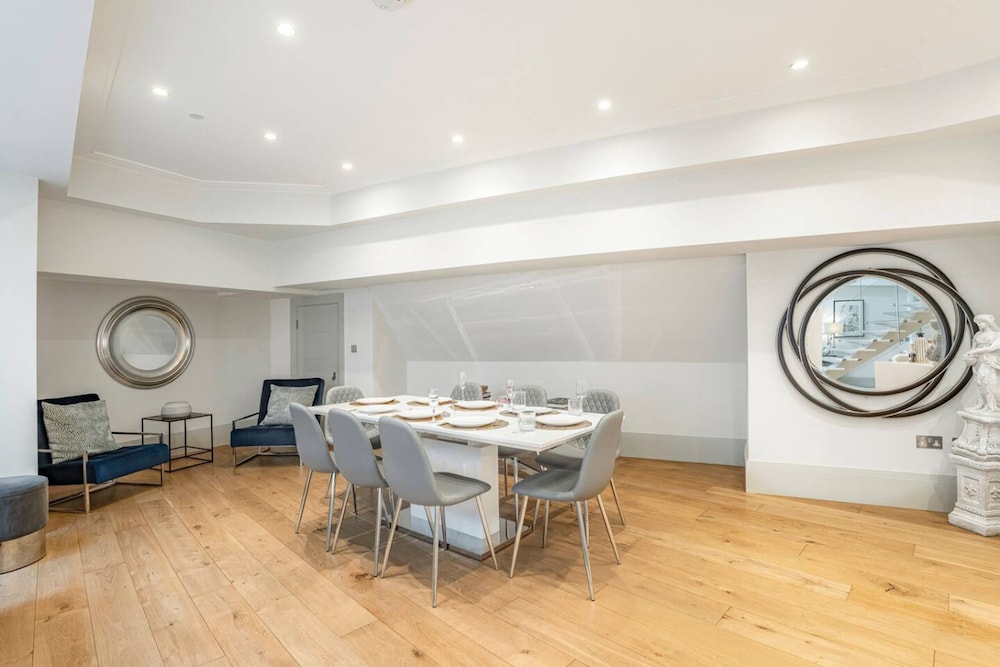 Ultra Luxury Mayfair Home Park Lane Location