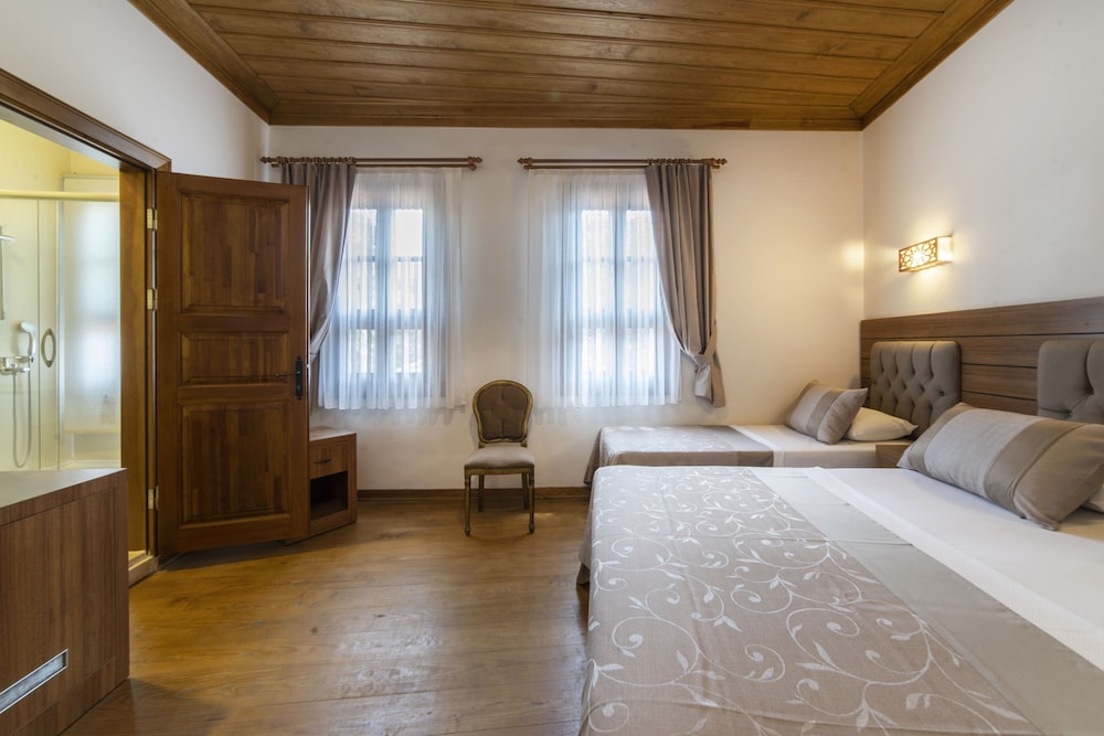 Armistis Hotel