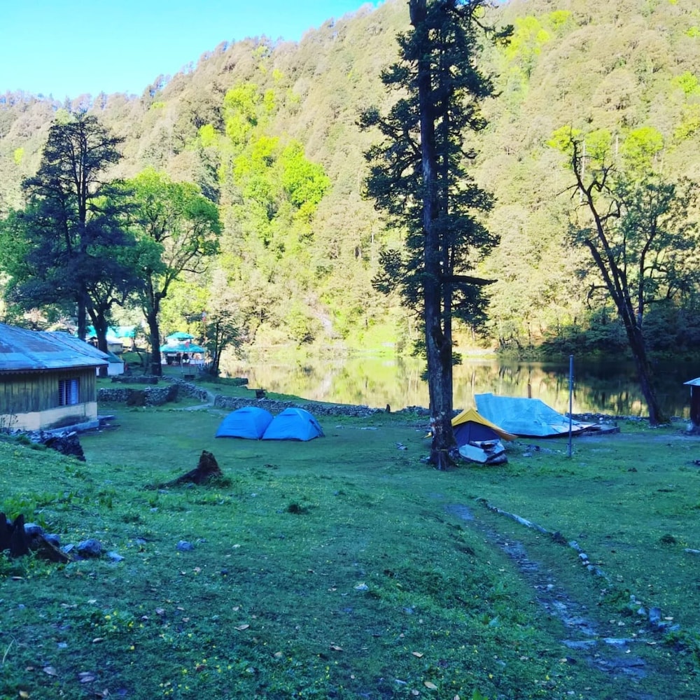 Goroomgo Buransh home stay Rishikesh view 4