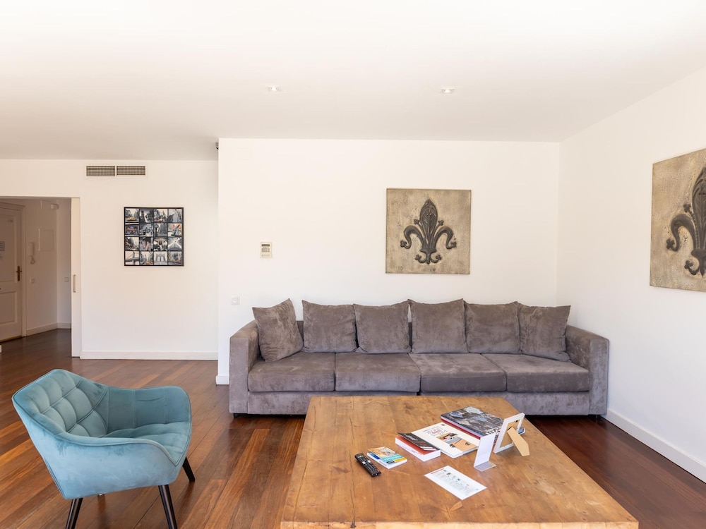 Apartamento Tico con Terraza