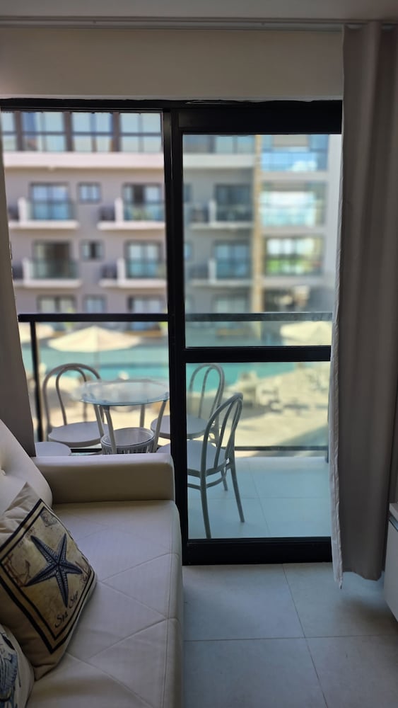 Flat 105C Bela Vista by La Playa