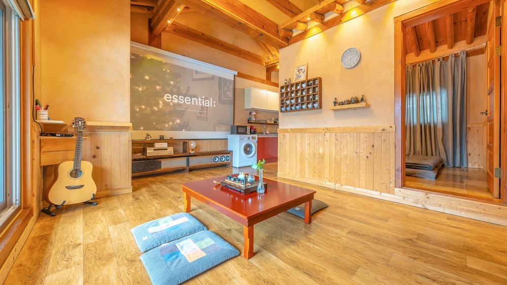 Yangpyeong Vivaco Hanok Stay