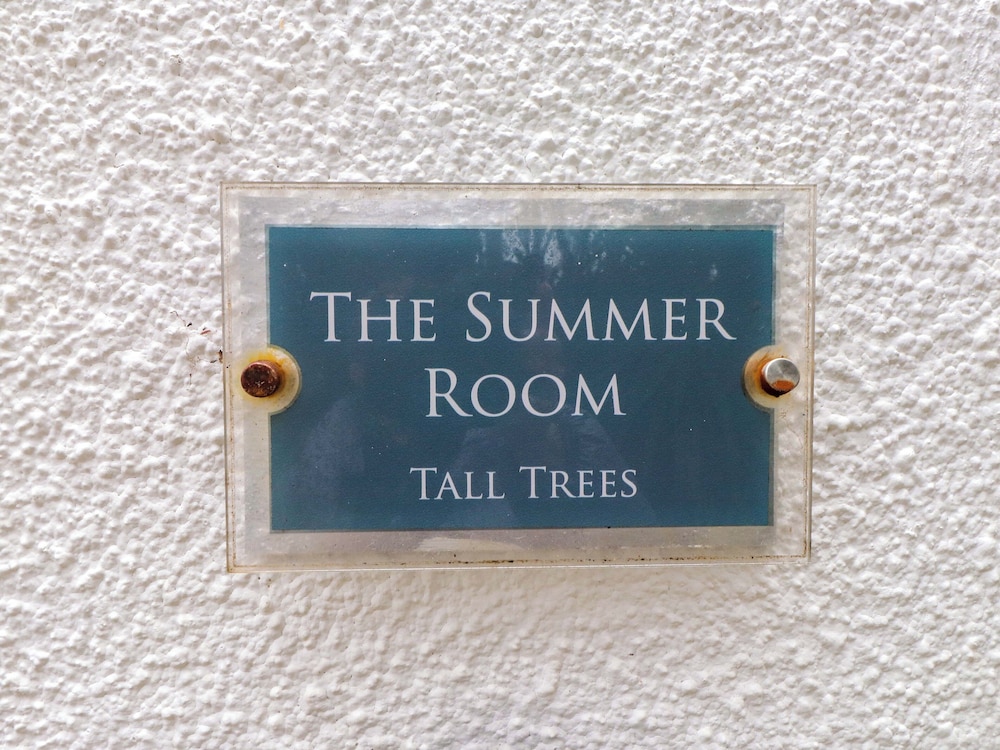 Summer Room
