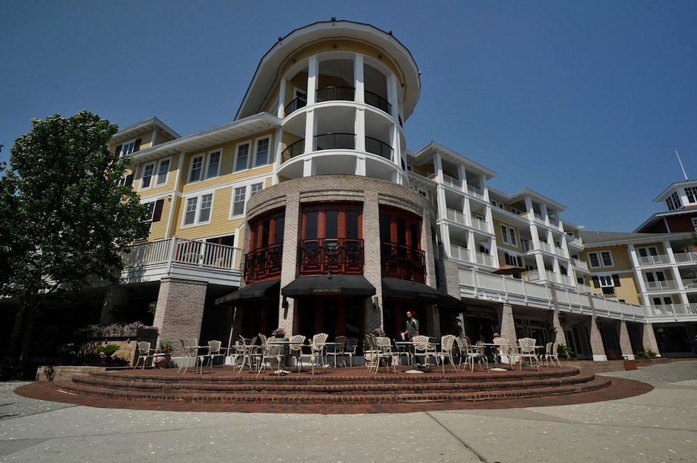 24 Players Club 2 Bedroom Condo By Coastal Dreamin