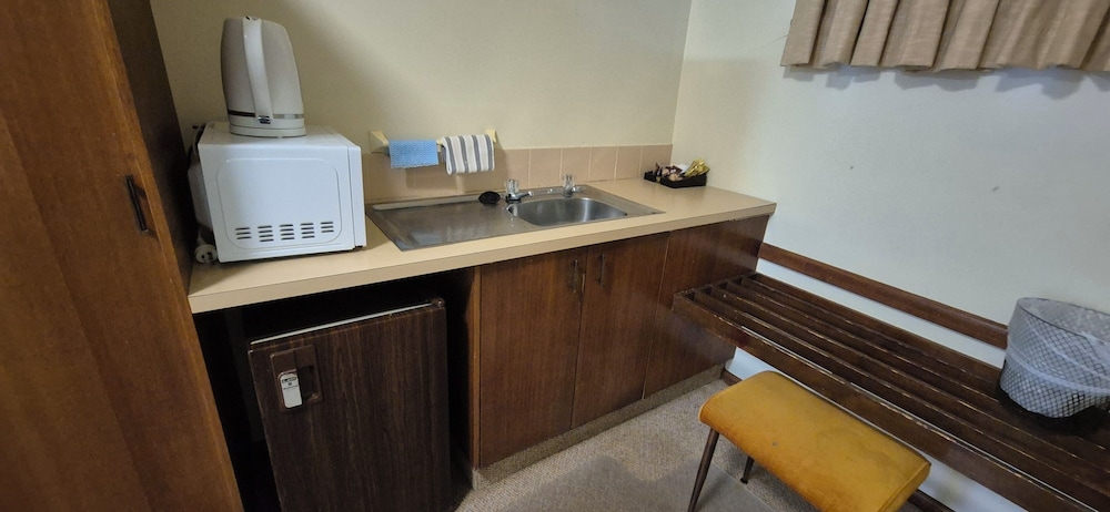 Molong Motor Inn