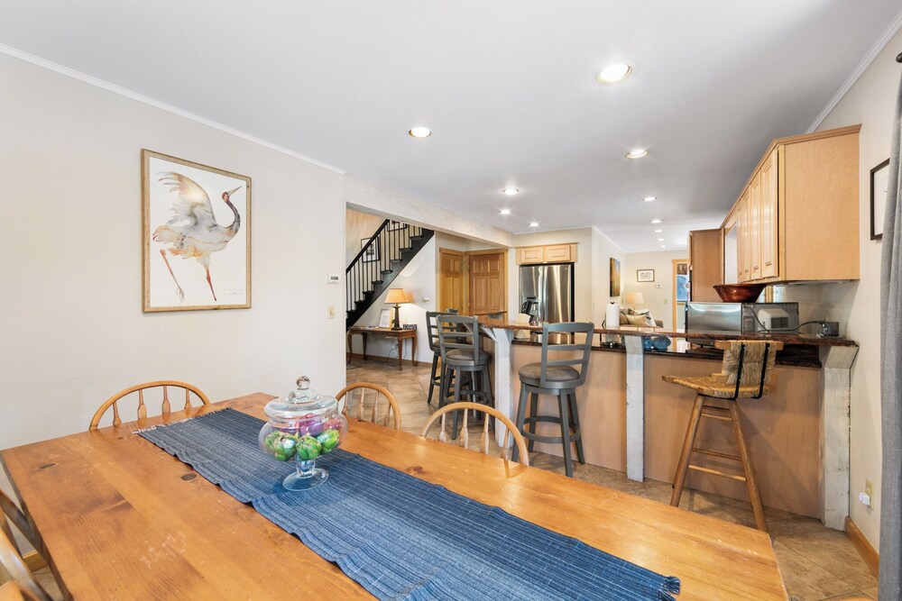 11 Appaloosa Court