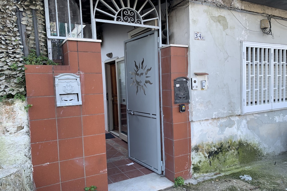 Coroglio Apt 5 Minutes From The Sea
