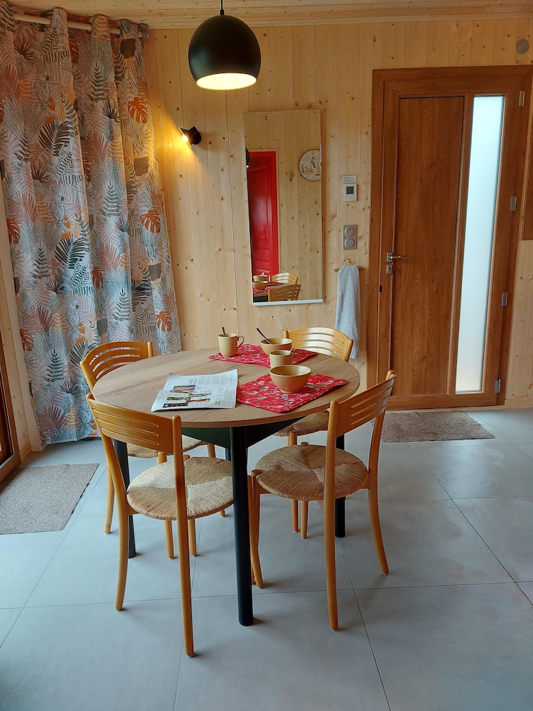 2 Chalets for 4 People