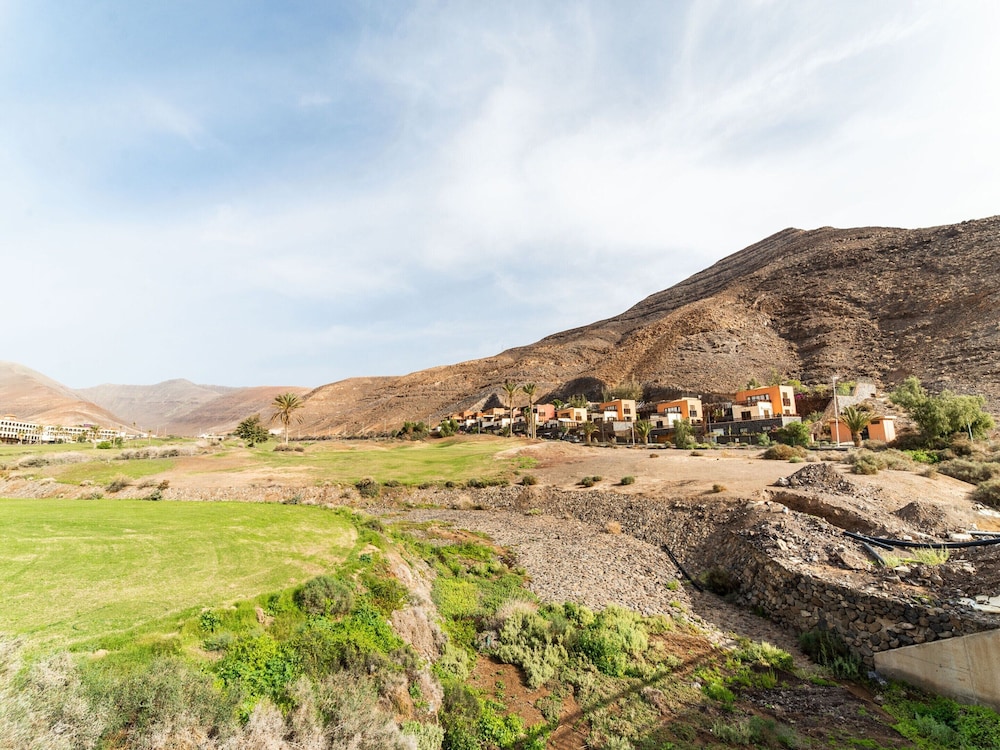 Belvilla by OYO Holiday Home in Jandaa view 5
