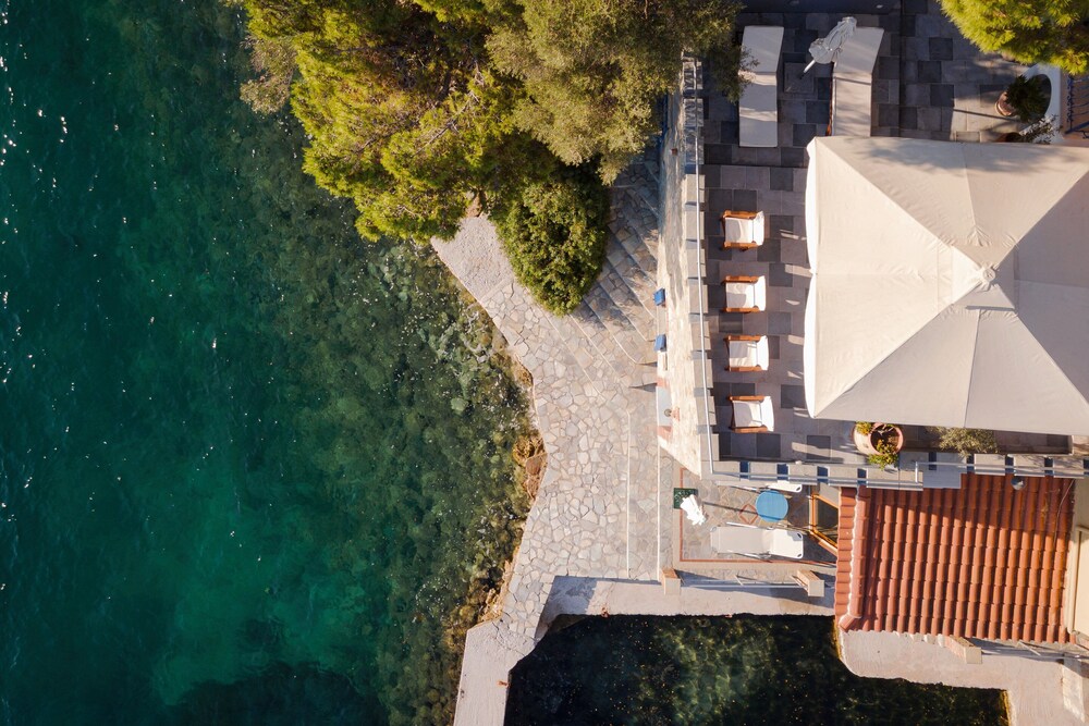 Porto Castello Villas