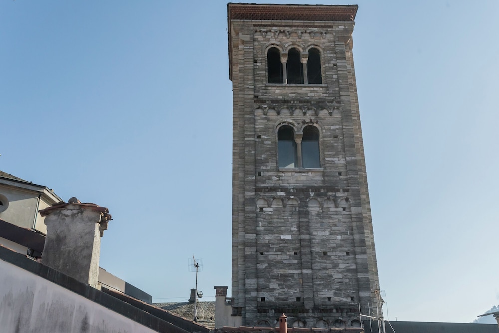 Domus in Como by Rent all Como
