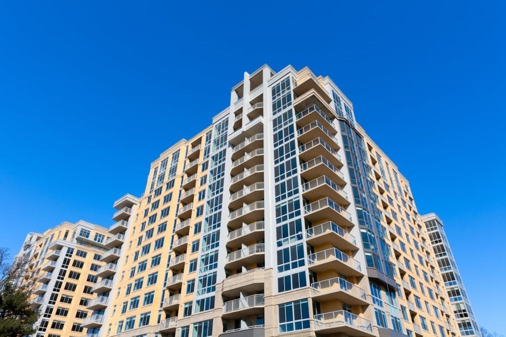 Bluebird Suites in Reston