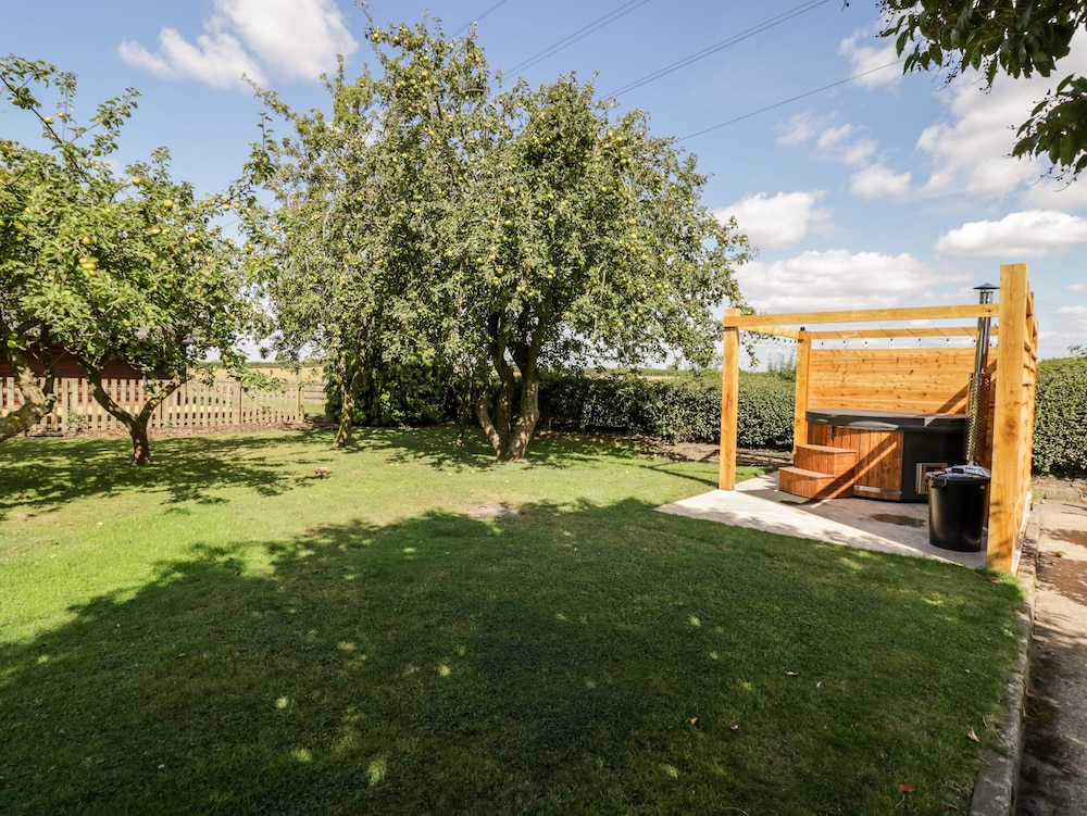 Far Coley Farm and Kilnhurst Log Cabin
