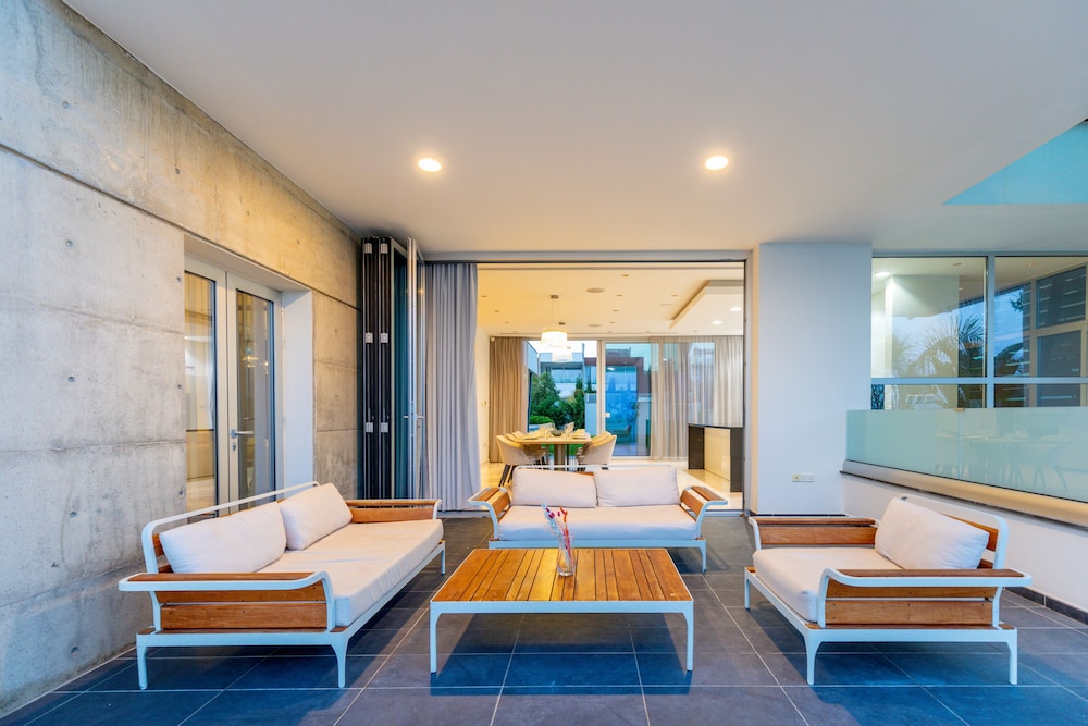 Tranquility Beachfront Villa