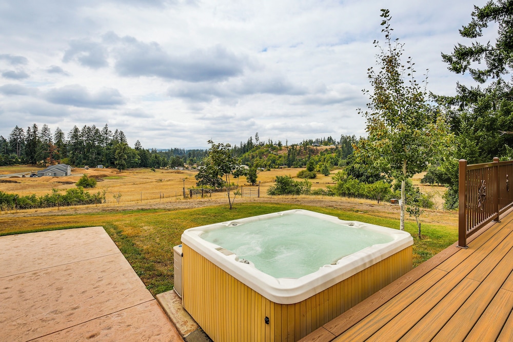 Springfield /eugene Countryside Home w/ Mtn Views!