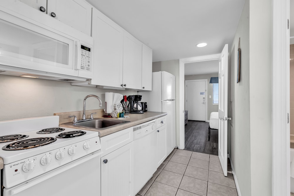 Bluewater Resort 512