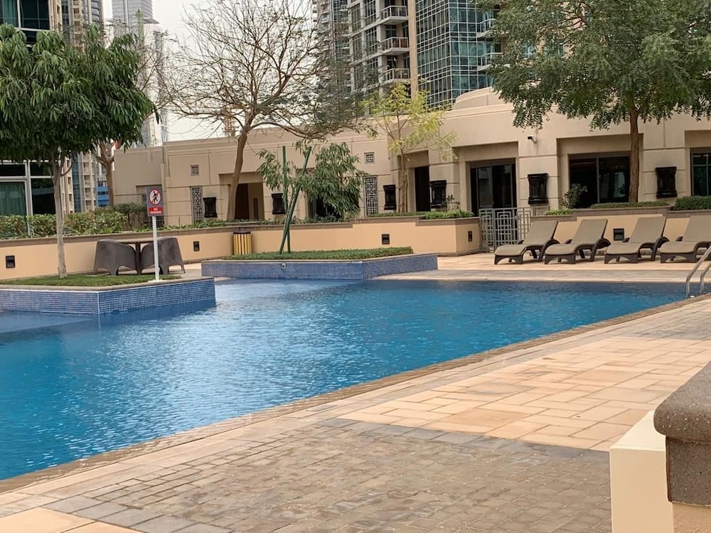 Bravo Way Burj Residences Tower 9