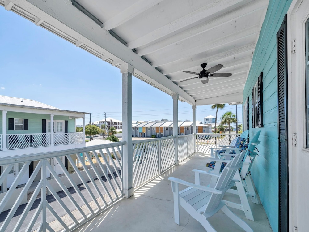 Seaview Village #8