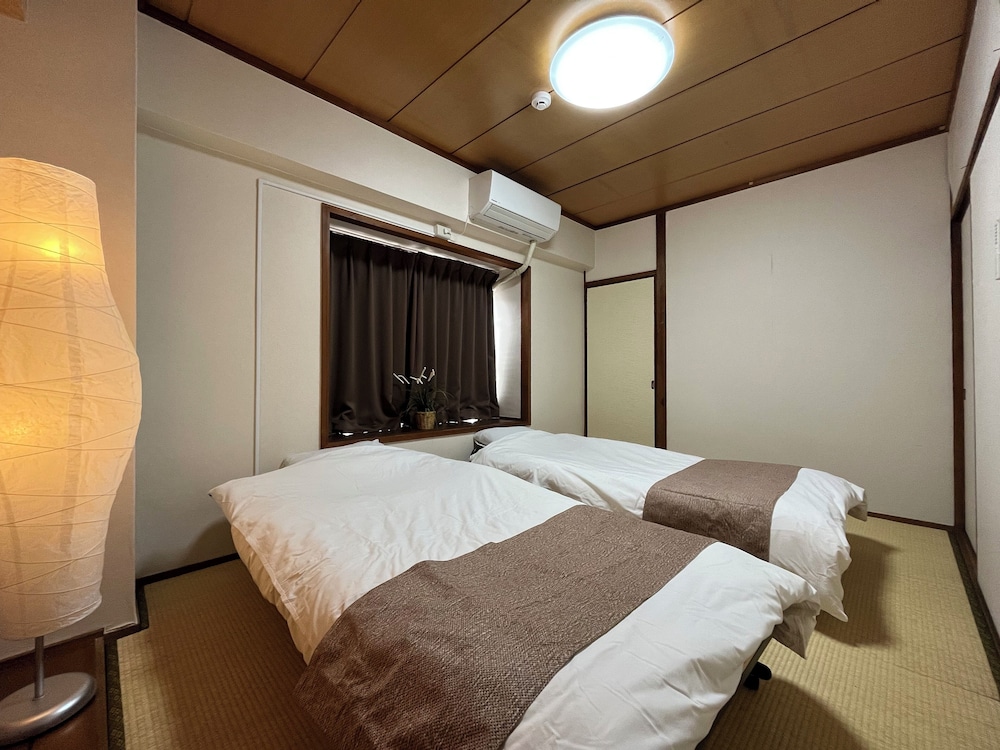 Living CUBE Beppu Station Annex