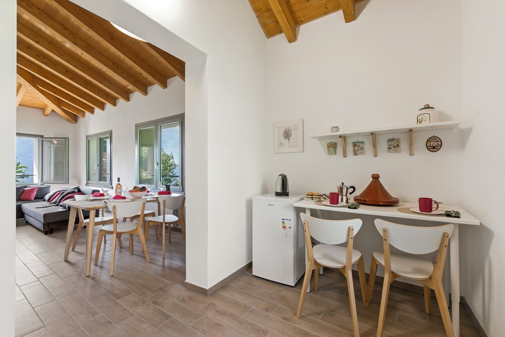 Viola Apartment
