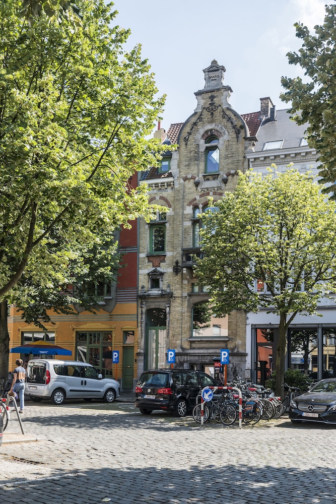 The House of Trade