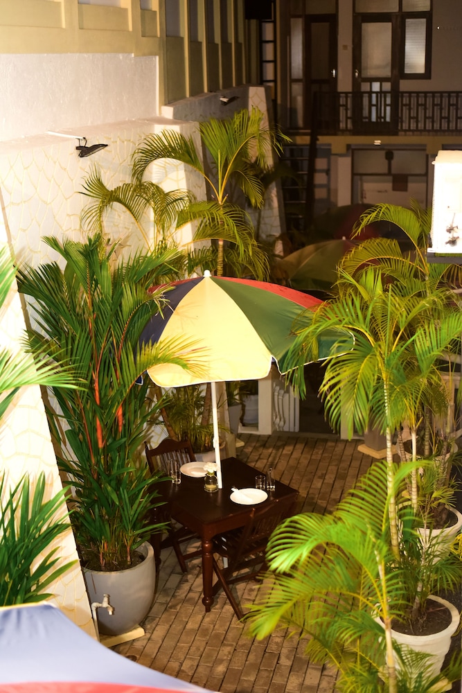 New Old Dutch House - Galle Fort