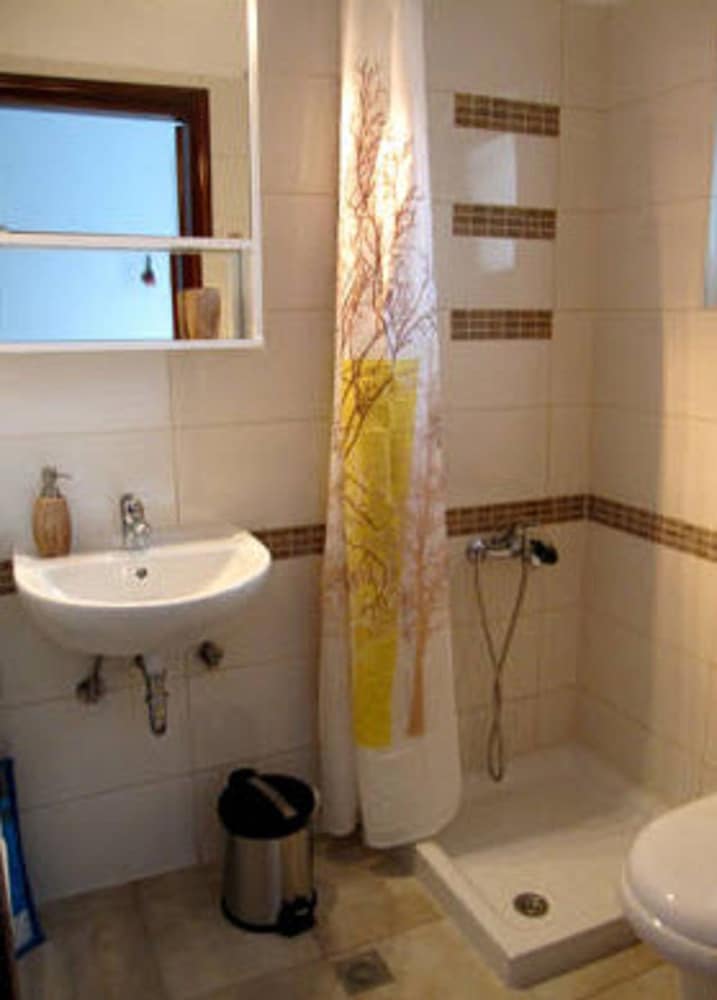 Lion-Suites