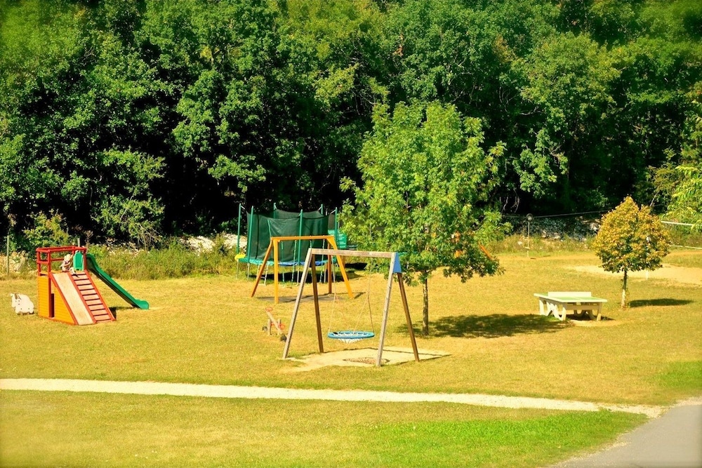 Photo 44