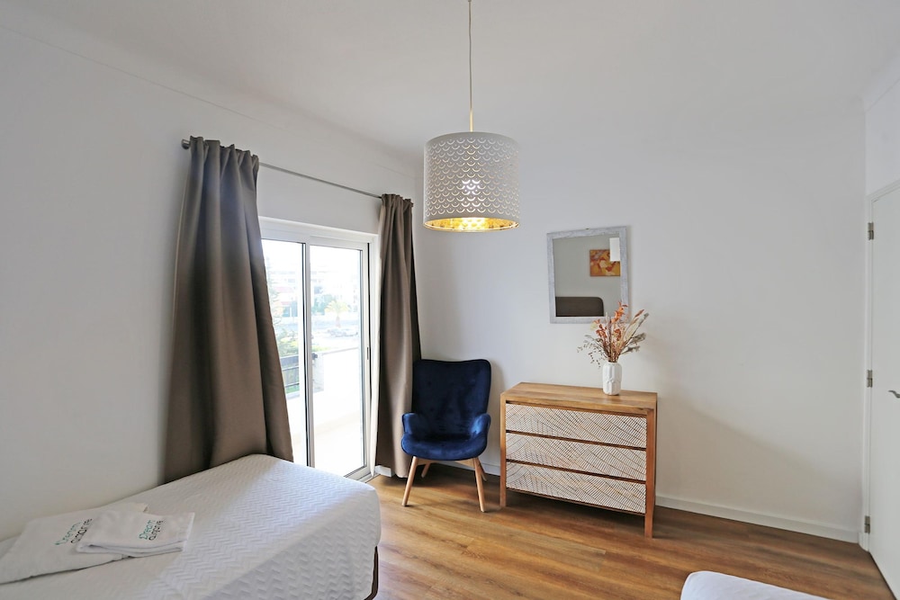 B61 - Carnation Sun Apartment in Lagos