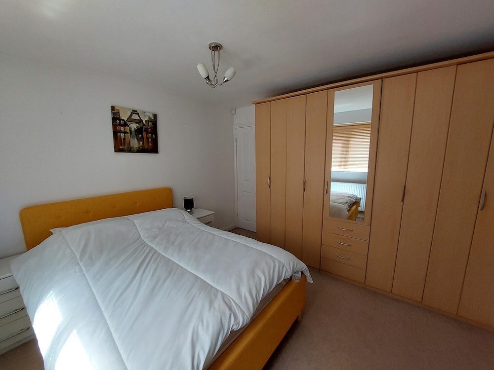 Beautiful 1bed Apartment With a Back Garden view 3