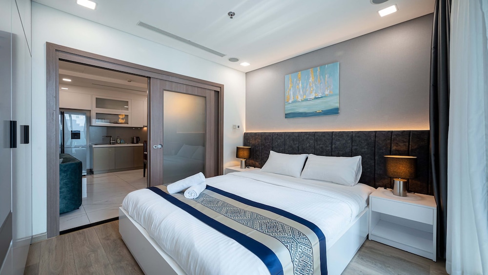 LANDMARK 81 Residences - ANGIA Hospitality