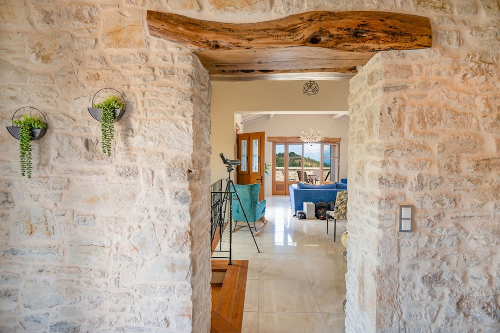 Bee Tree Villa in Corfu